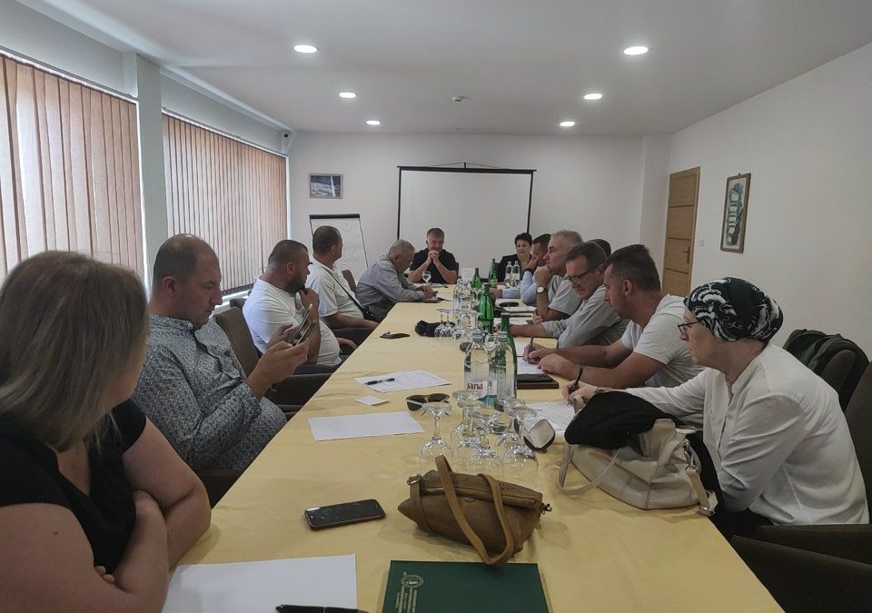 NA SASTANKU NA VLAŠIĆU: ODLUKE O IZBORU SINDIKALNIH PREDSTAVNIKA IZ SREDNJOBOSANSKOG KANTONA