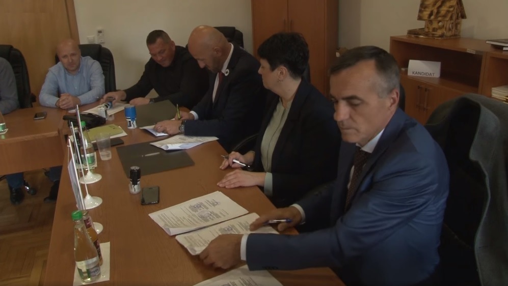 POTPISAN KOLEKTIVNI UGOVOR U ŠPD/ŠGD “SREDNJOBOSANSKE ŠUME” / “ŠUME SREDIŠNJE BOSNE” D.O.O. DONJI VAKUF