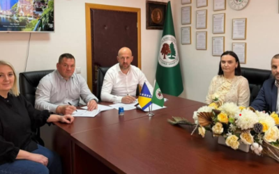 ŠPD SREDNJOBOSANSKE ŠUME: POTPISANIM KOLEKTIVNIM UGOVOROM UREĐEN ČITAV NIZ MATERIJALNIH PRAVA RADNIKA